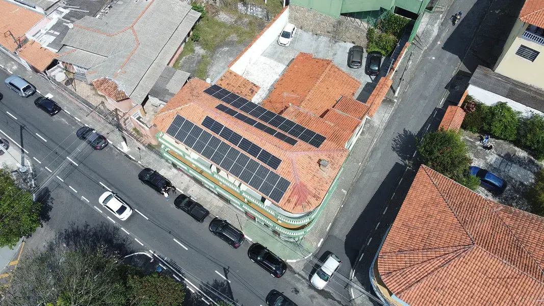 Sistema de energia solar instalado pela Dalsun
