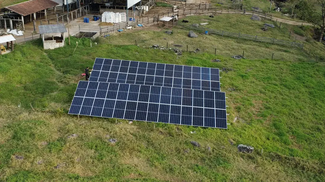 Sistema de energia solar instalado pela Dalsun