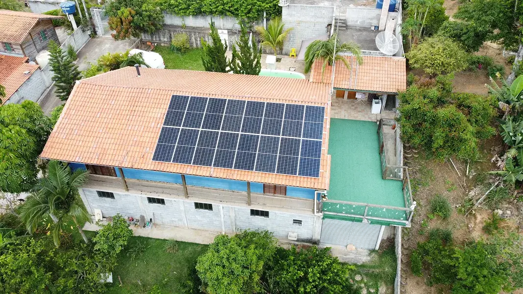 Sistema de energia solar instalado pela Dalsun