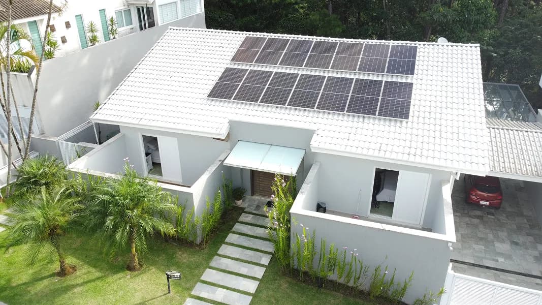 Sistema de energia solar instalado pela Dalsun